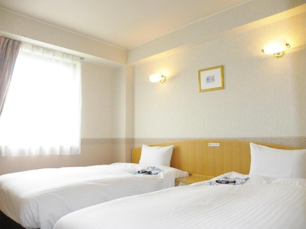 Hotel Benex Йонедзава Екстер'єр фото